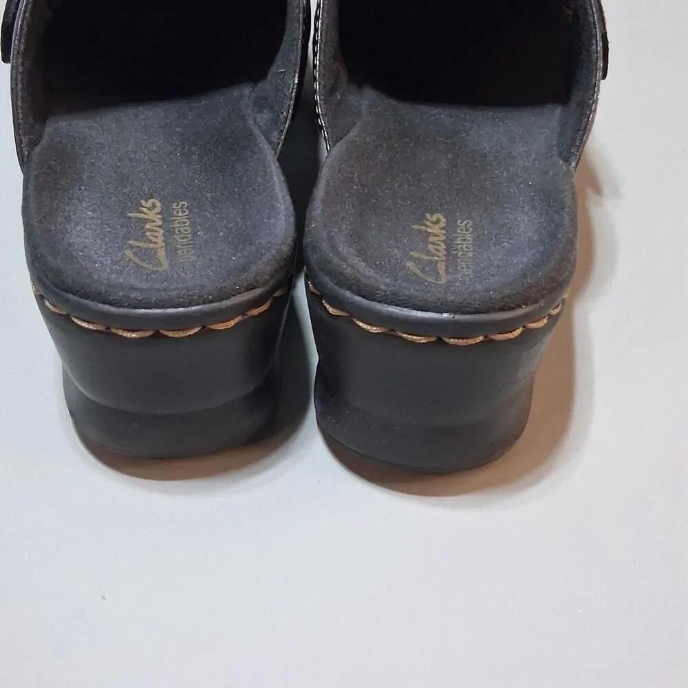 Clarks Bendables Black Leather Clogs Mules Buckle Comfort Shoes Womens Size 9.5M